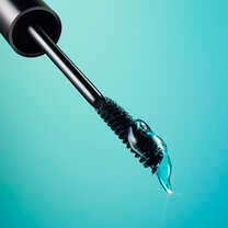 The Power Grip Hair Gel Styling Wand